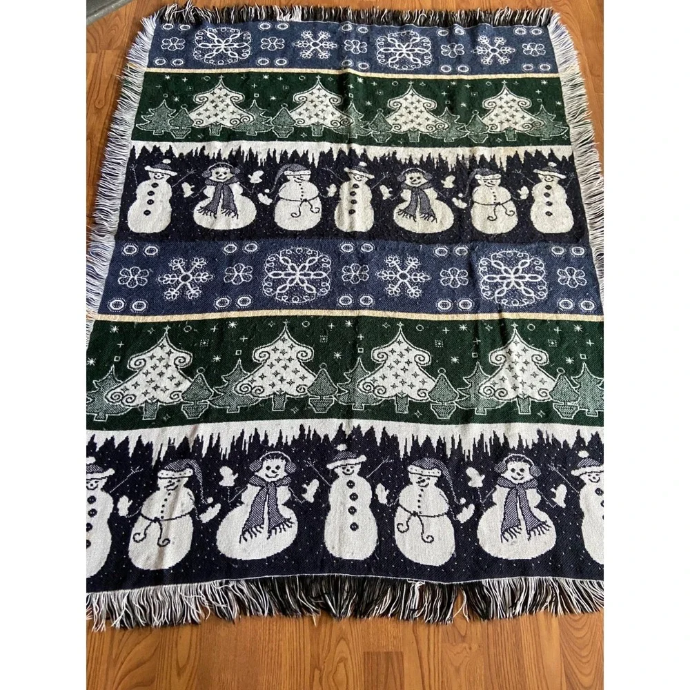Woven Christmas Throw Blanket Snowman Tree Pattern Blue Green Fringe Winter Holi